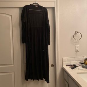 Medium black long Kimono